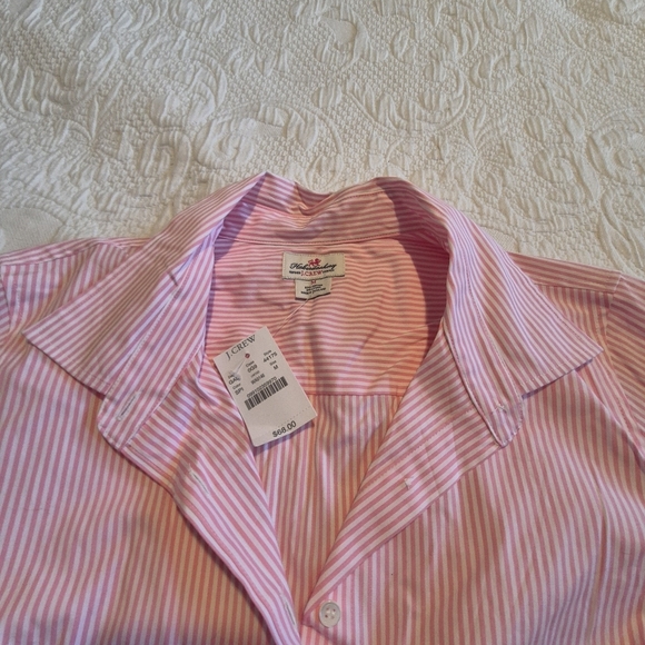 J. Crew women's Medium pink and white stripe long sleeve blouse semi fitted NEW - Picture 2 of 6
